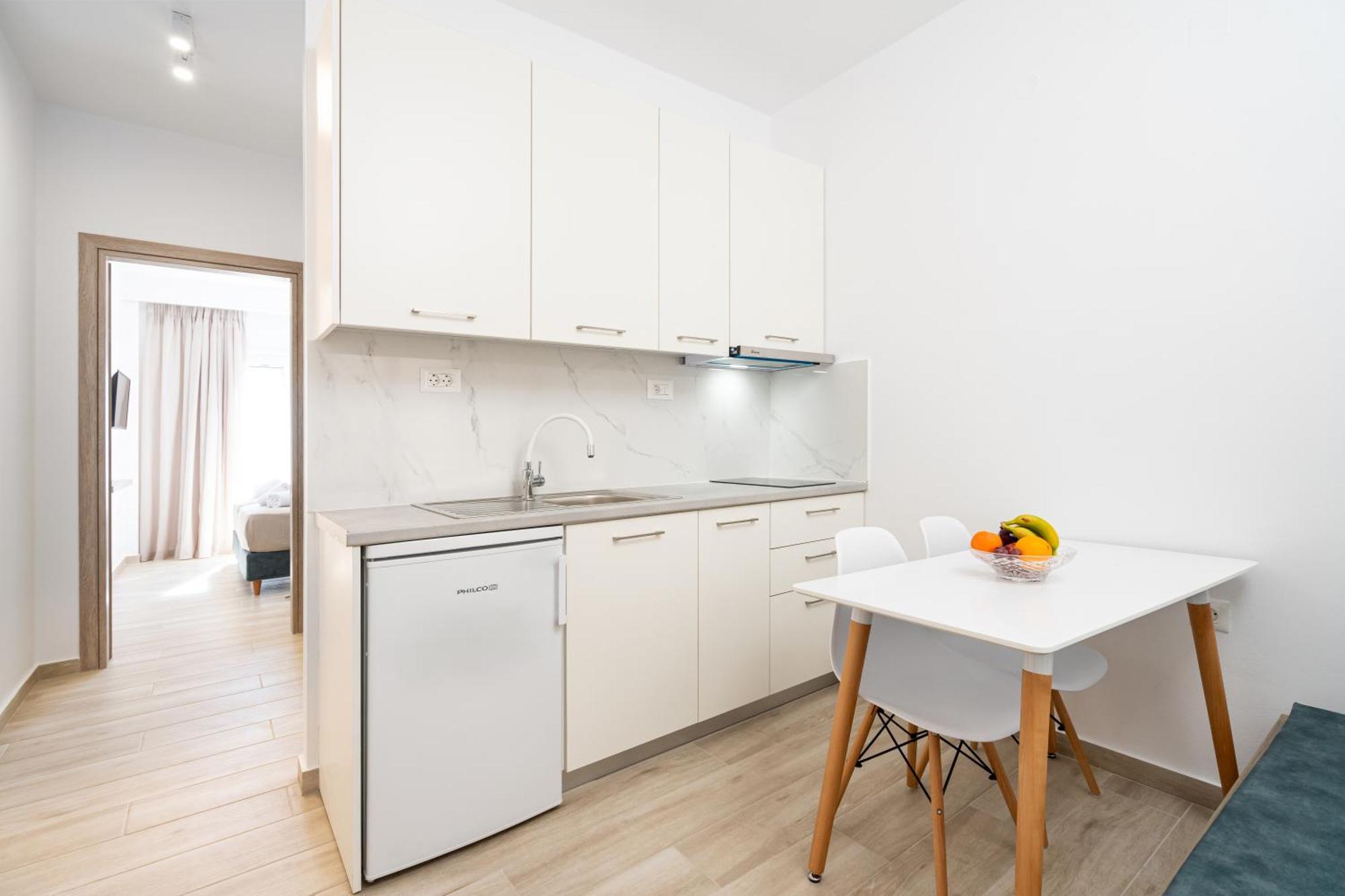 Boggi Apartment Goudhouros Exterior foto