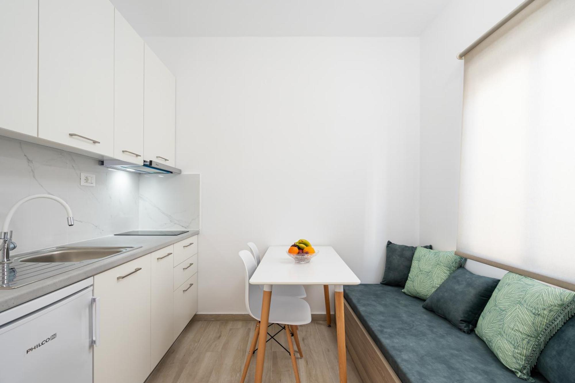 Boggi Apartment Goudhouros Exterior foto